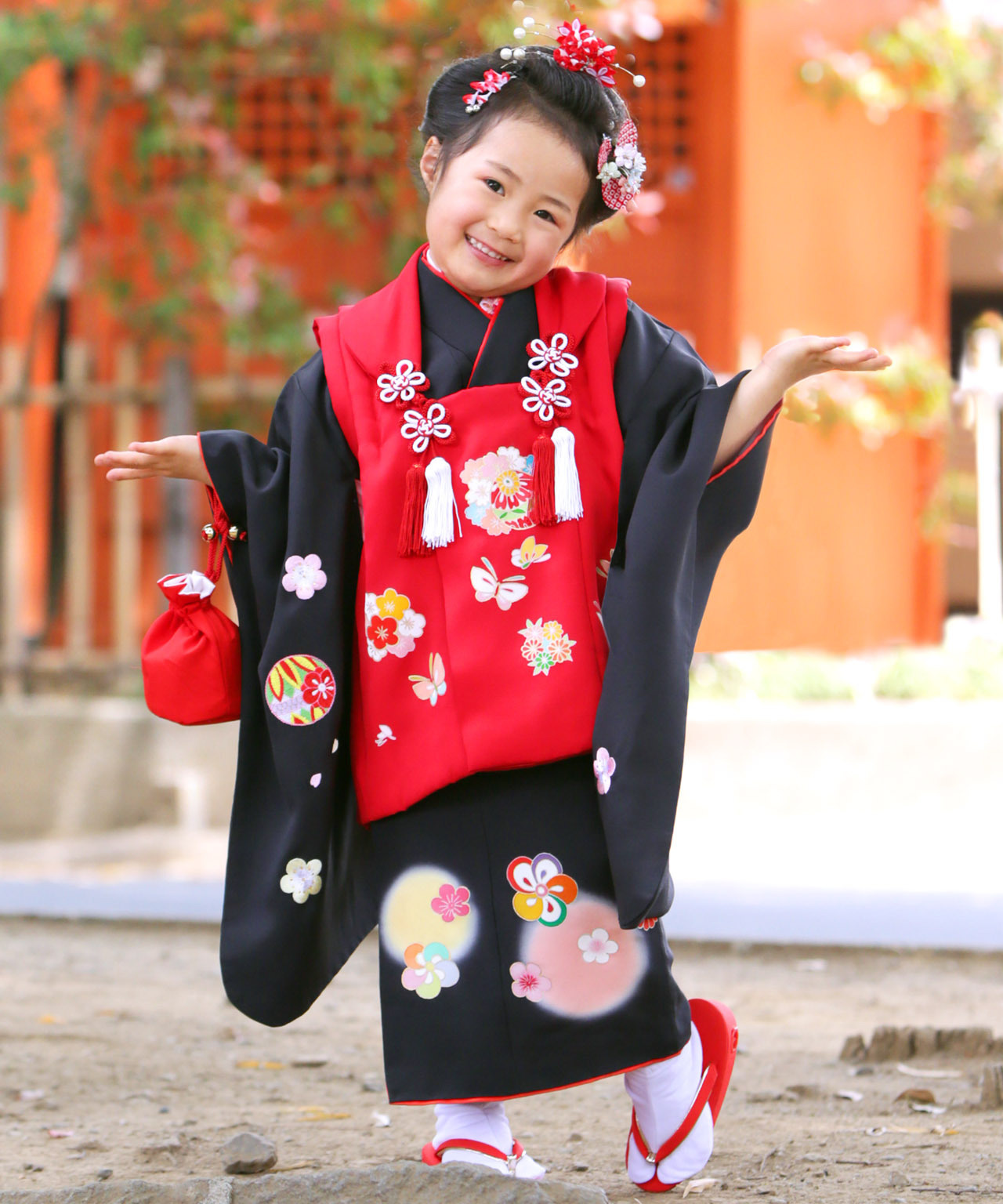 ラヴュー特選、七五三のお被布「正絹」_三歳_黒_赤