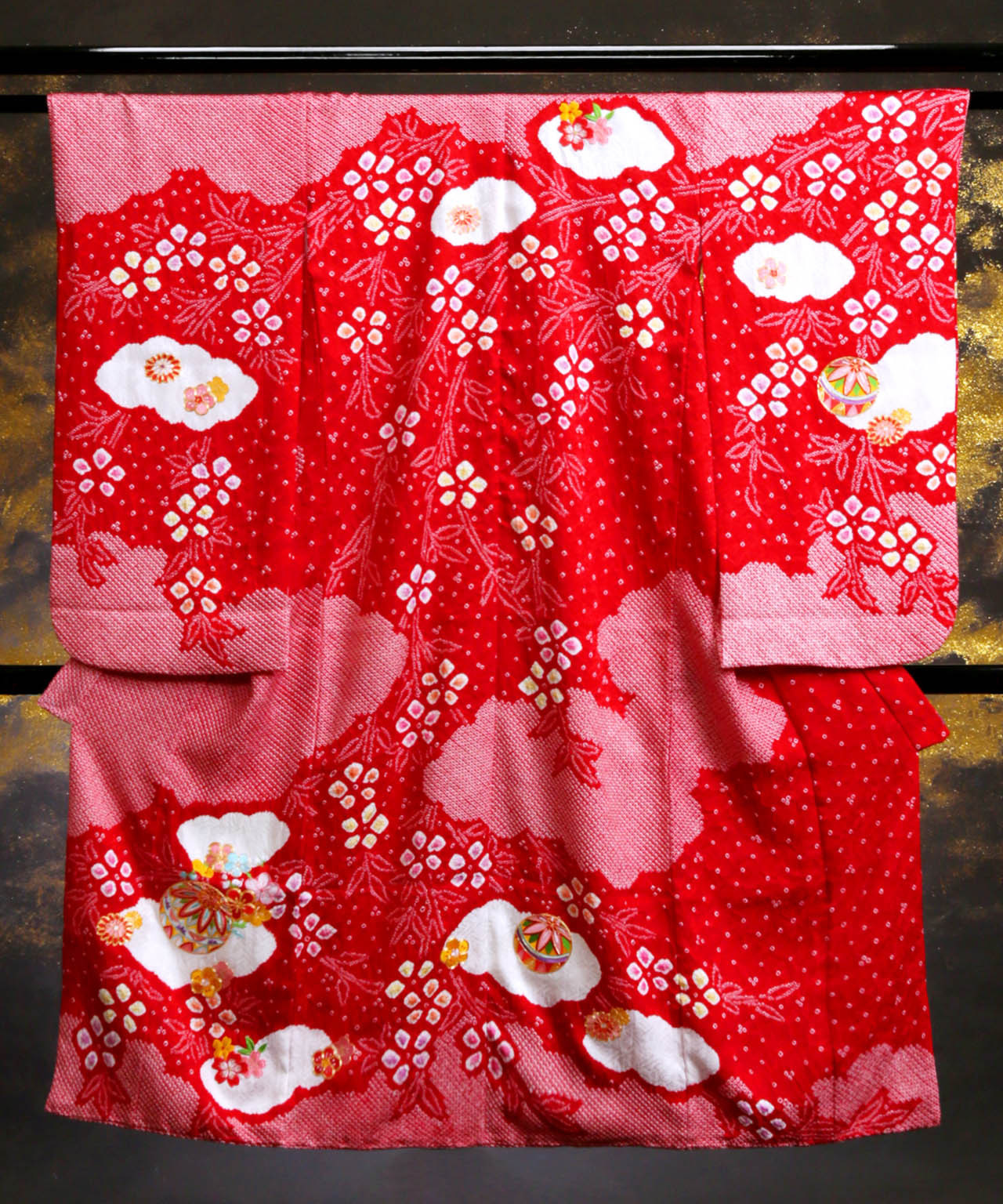 ラヴュー特選、七五三のお着物「正絹」_七歳_赤_絞り1_２