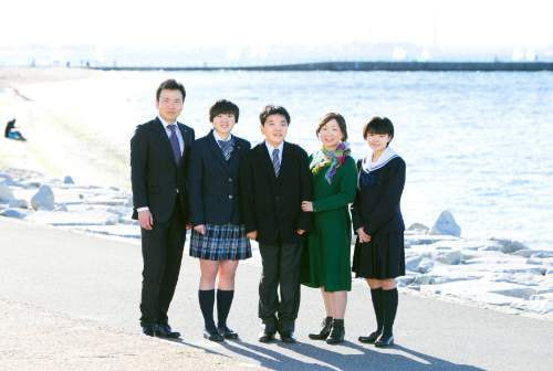 さいたま市大宮、フォトスタジオラヴュー本店の家族写真1