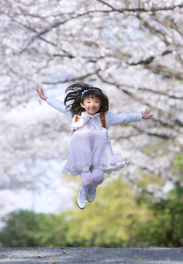 さいたま市大宮フォトスタジオラヴュー本店で撮影されたロケ入学記念写真10