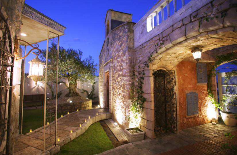 さいたま市大宮の写真館、フォトスタジオラヴュー本店の屋上ガーデンスタジオ「ラピュタ」夜景２