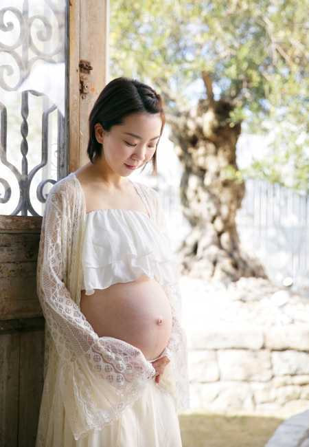 さいたま市大宮フォトスタジオラヴュー本店で撮影されたマタニティフォト１９
