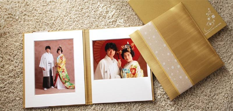 さいたま市大宮フォトスタジオラヴュー本店のウェディングフォト、二面台紙仕上げ