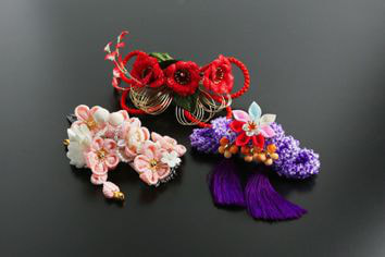 さいたま市大宮、豊島区池袋の写真館、フォトスタジオラヴューの七五三の三歳の衣裳持ち込みリスト：１０_髪飾り