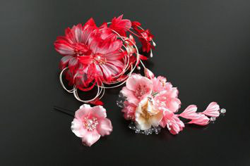 さいたま市大宮、豊島区池袋の写真館、フォトスタジオラヴューの成人振袖の衣裳持ち込みリスト：１８_髪飾り