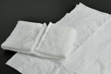 さいたま市大宮、豊島区池袋の写真館、フォトスタジオラヴューの成人振袖の衣裳持ち込みリスト：２３_綿花