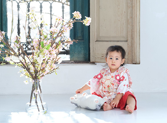 さいたま市大宮そごう写真館ラヴューで撮影された桃の節句記念写真