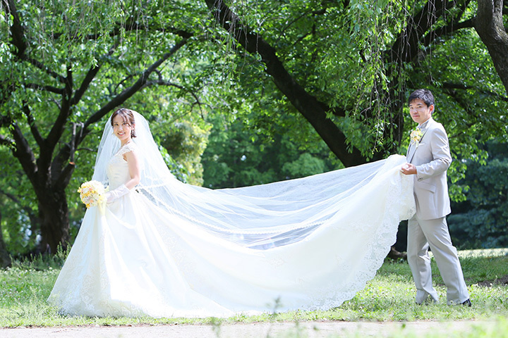 さいたま市大宮フォトスタジオラヴュー本店で撮影されたロケウェディングフォト８