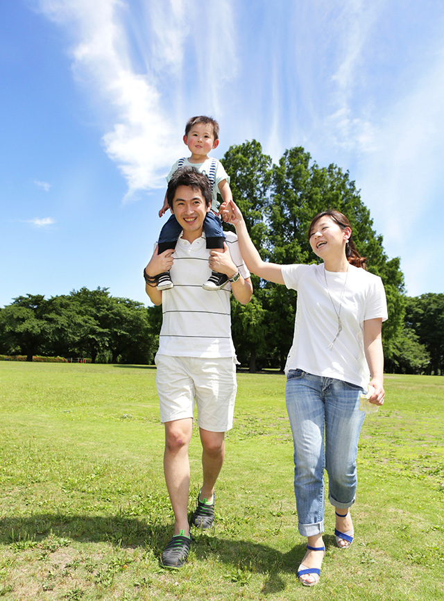 さいたま市大宮フォトスタジオラヴュー本店で撮影されたロケ家族写真５
