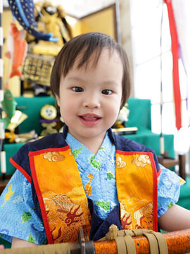 豊島区池袋の写真館、西武写真館ラヴューで撮影された端午の節句記念写真７