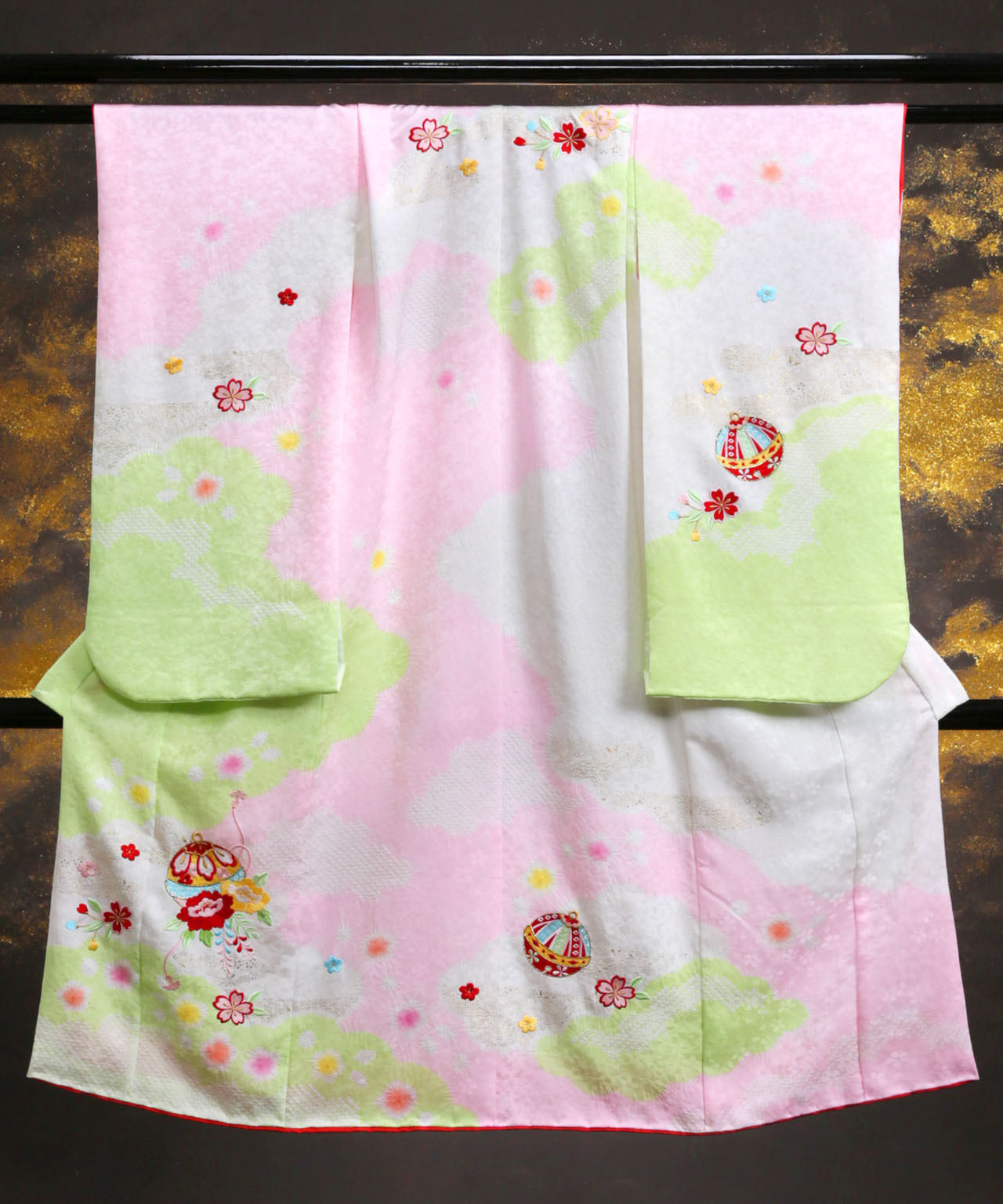 ラヴュー特選、七五三のお着物「正絹」_七歳_淡い黄緑２