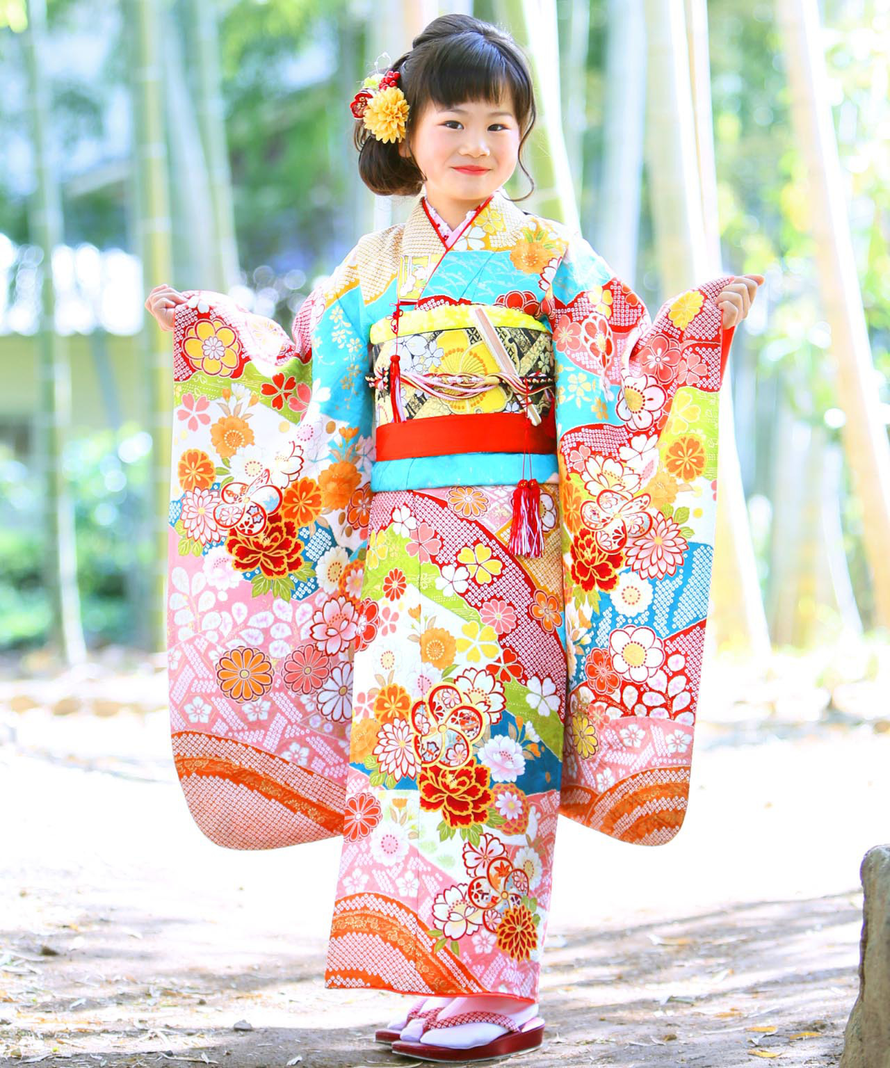 ラヴュー特選、七五三のお着物「正絹」_七歳_水色_絵羽１