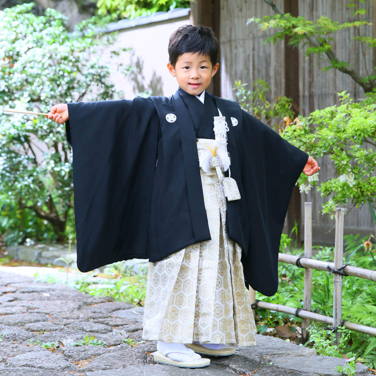 ラヴュー特選、七五三のお着物「正絹」_五歳