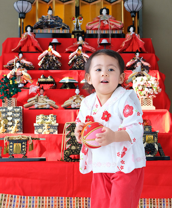 さいたま市大宮そごう写真館ラヴューで撮影された桃の節句記念写真DM