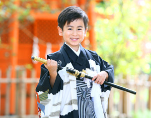 さいたま市大宮、豊島区池袋の写真館、フォトスタジオラヴューの七五三の五歳用の衣裳持ち込みリスト