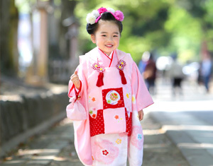 さいたま市大宮、豊島区池袋の写真館、フォトスタジオラヴューの七五三の三歳用の衣裳持ち込みリスト