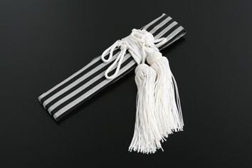 さいたま市大宮、豊島区池袋の写真館、フォトスタジオラヴューの七五三の五歳の衣裳持ち込みリスト：８_懐剣