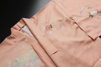 さいたま市大宮、豊島区池袋の写真館、フォトスタジオラヴューの訪問着の衣裳持ち込みリスト：１_着物