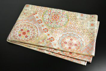 さいたま市大宮、豊島区池袋の写真館、フォトスタジオラヴューの訪問着の衣裳持ち込みリスト：２_袋帯