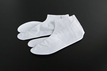 さいたま市大宮、豊島区池袋の写真館、フォトスタジオラヴューの訪問着の衣裳持ち込みリスト：１５_足袋