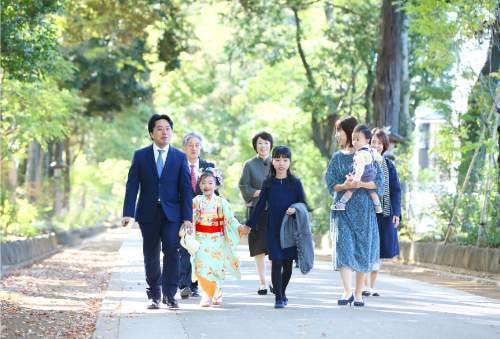さいたま市大宮、フォトスタジオラヴュー本店の七五三記念写真２