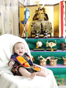 豊島区池袋の写真館、西武写真館ラヴューで撮影された端午の節句記念写真５